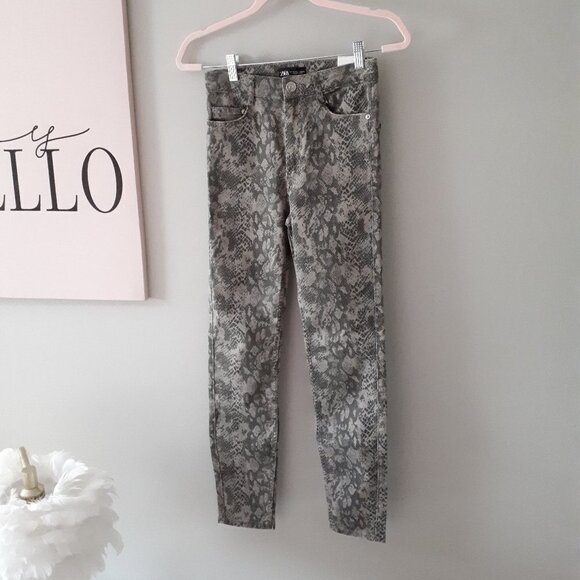 NWT Zara olive khaki green grey snake print high rise straight leg skinny jeans - Picture 6 of 7